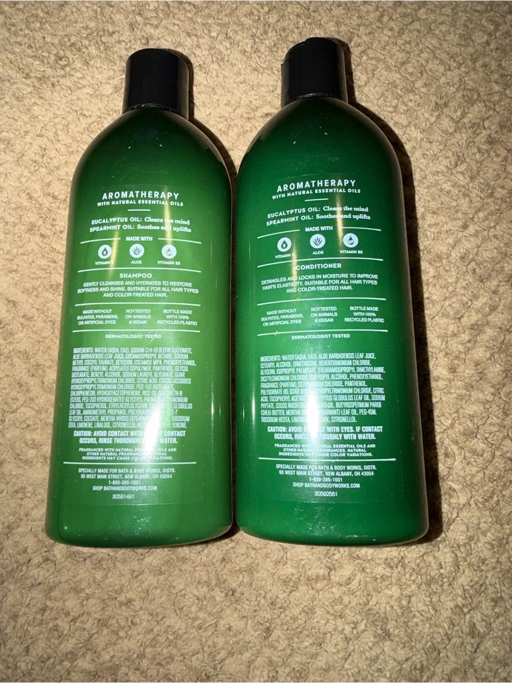 Bath & Body Works pair bath